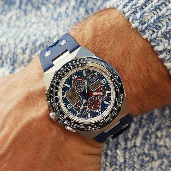 سيتيزن سكاي هوك
#الأصلي #جديدلوك
حجز مسبق فقط 
ايكو درايف ضوئي تلقائي ⚡

الأسعار و المواصفات في قناة التيليغرام 
رابط القناة في التعليقات
للإستفسار ***********
