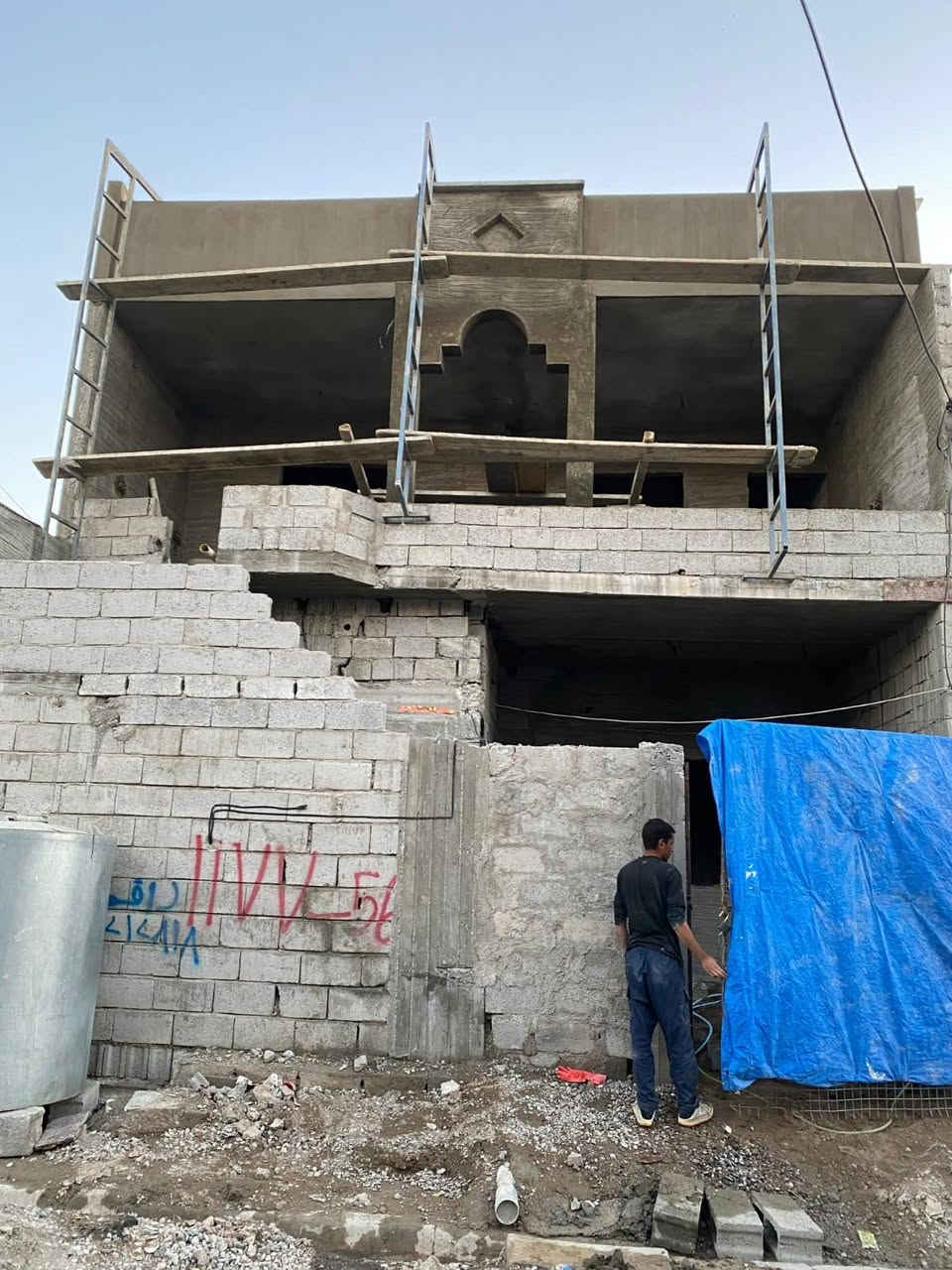 اسطه لبخ متفرغ حالين داخل كركوك فقط للاتصال ***********

