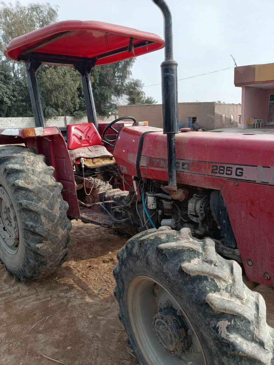 سلام عليكم اخوان تركتر دبل نوع ايراني موديل 2013 لبيع عوزها تايرات اومحرك بس رنگات عنوان اديالى ناحية كنعان  لاستفسار رقم الهاتف ***********
