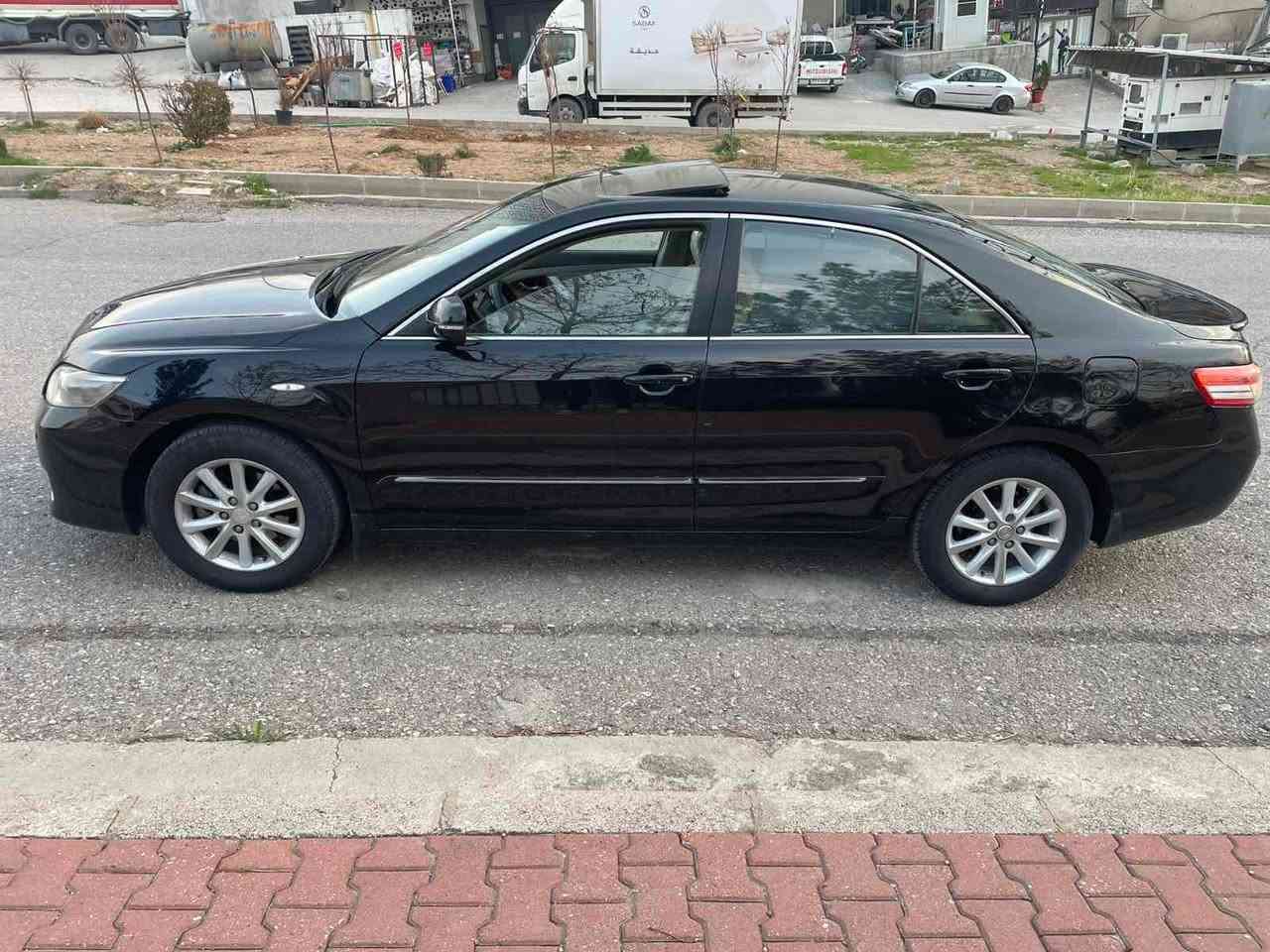 فررشتتي خيرا
٢٠٠٩

قه پات مواصه فات
تعديل سورعه
سلايد
په رده
سوكان ڤوليوم 
فورميكا
كاميره
شاشه
بلاجكتور
هه زه و به رادي تازه بوكراوه
....
بيش و دواي كراوه له٢٠١١
گيرو مه كينه و ته بريت به شه رت
تحويل و غرامه ي به شه رت
پارجه يه ك و دو به له ي بوياخه بي ناوگرتن پيش و دواي كه پسه
سعري١٠٠$
مه جاليكي كه م
***********
*********** السليمانية, العراق
