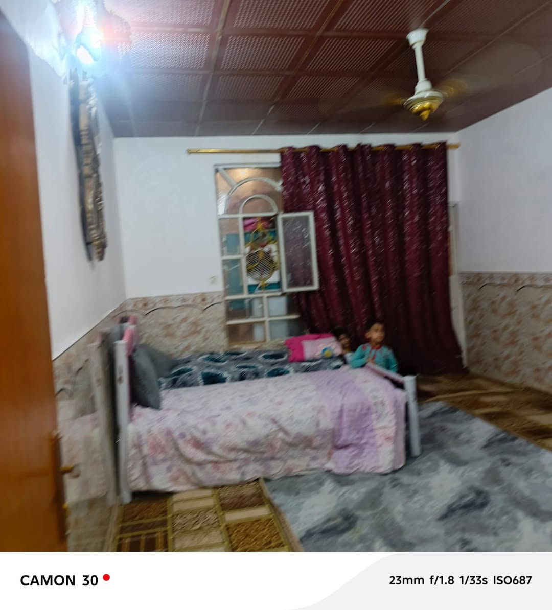 بيت طابو زراعي  للبيع 105 متر نضيف كلش👈 شارع المطار القديم مقابيل اسواق طيبه قريب عله الشارع 👈غرفتين صاله مطبخ صحيات 
السعر 29 وبي مجال


**إذا كنت صاحب هذا الإعلان وتريد حذفه لأي سبب، رجاءا أرسل رسالة إلى الدعم الفني**