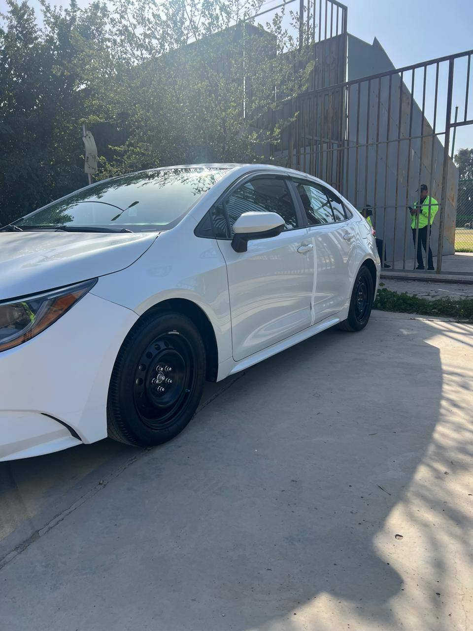 سلام عليكم كورلا موديل 23 وارد امريكي بس بانزين حادث خلفي بدون ايرباك محرك 2000 ماشيه 13الف مايل رقم بغداد بسمي مدوشمه عام مكاني بغداد الحريه السعر 168بيها مجال قليل ***********
