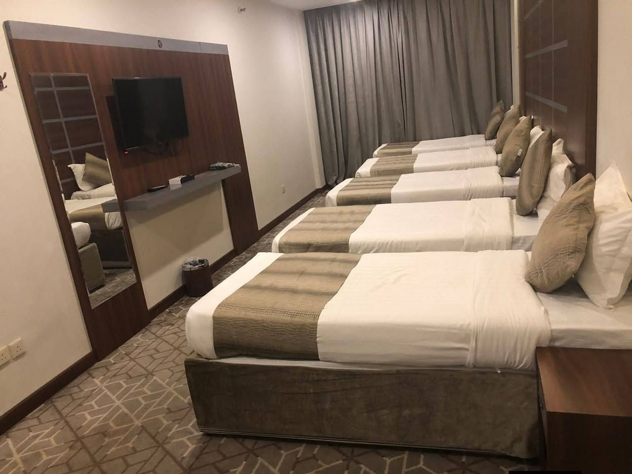 تعلن حملة ضيوف الرحمن بمديرها الحاج ابويوسف الجبوري كربلاء اطويريج
عن بدء استلام الجوازات لعمرة شعبان المعظم
طيران
برنامج كامل درجه ممتازه
يوجد نقد واقساط والذهاب ان شاء الله2/2
مزيد من المعلومات الإتصال ‏‪***********‬‏ ابو علوش  الجبوري كربلاء اطويريج ومن الله التوفيق
