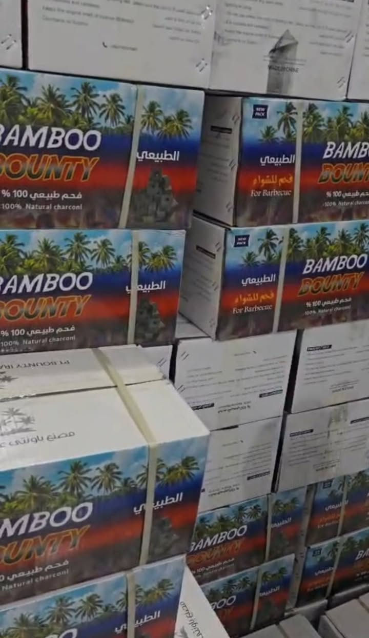 السلام عليكم ورحمة الله وبركاته الاخوة أصحاب المكاتب والمقاهي الكرام  توفر فحم طبيعي باونتي المربع المثقوب والكوكو كرز الإصبع الاملس والكوكو باونتي الإصبع المحزز والسوبر باونتي المستطيل المشطب   الدرجة فوق الأولى ان شاء الله من شركة باونتي والباونتي معروف ميحتاج شرح عنه للتواصل والاستفسار عن طريق الواتس اب *********** واني حاضر وبالخدمة.
