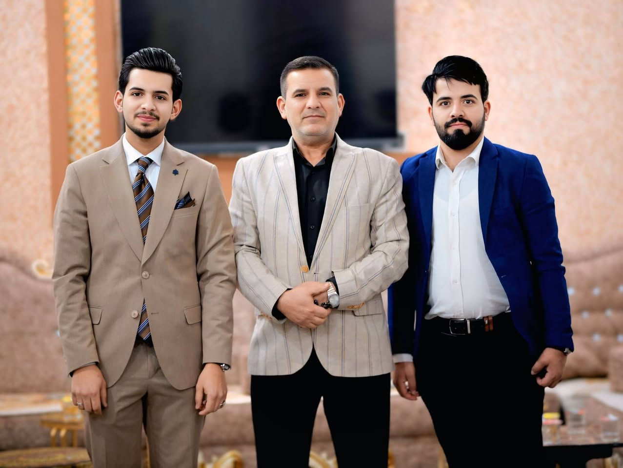 افراح بني ركاب || عشيرة آل خنفر || آل منصور

عقد قرآن 💍 احمد عزيز عبد علي حياوي 💍

جميع الصور داخل القناة بالتلي 
https://t.me/af10af10

----------------------------------------------------

#احمد_فرج لتصوير جميع المناسبات 
مراسلة الصفحة او الإتصال بالرقم 📞 
***********
