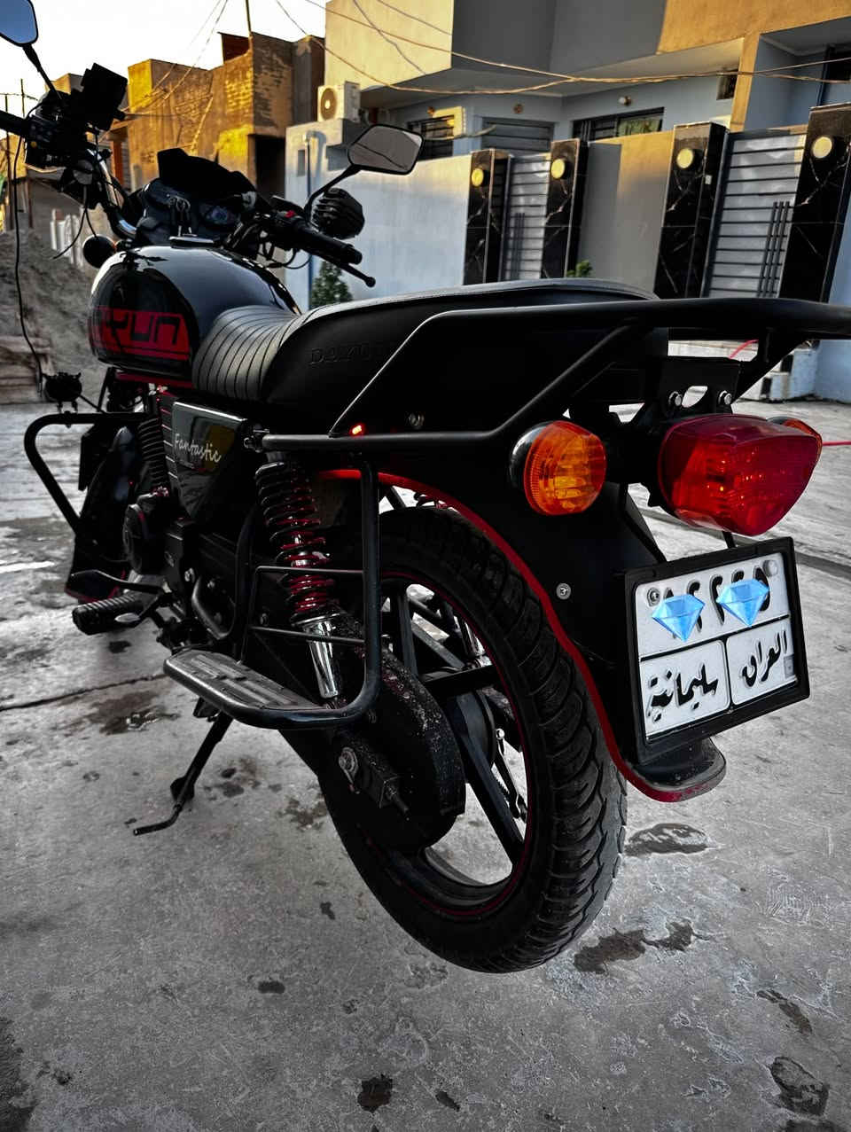 مو شراي لا تعبني 📍
دراجه دايوان 2025 رقم سليمانيه ما بيها اي نقص 
احولك ثاني يوم السعر 2.500 وبيهاا مجالل رقم
***********
