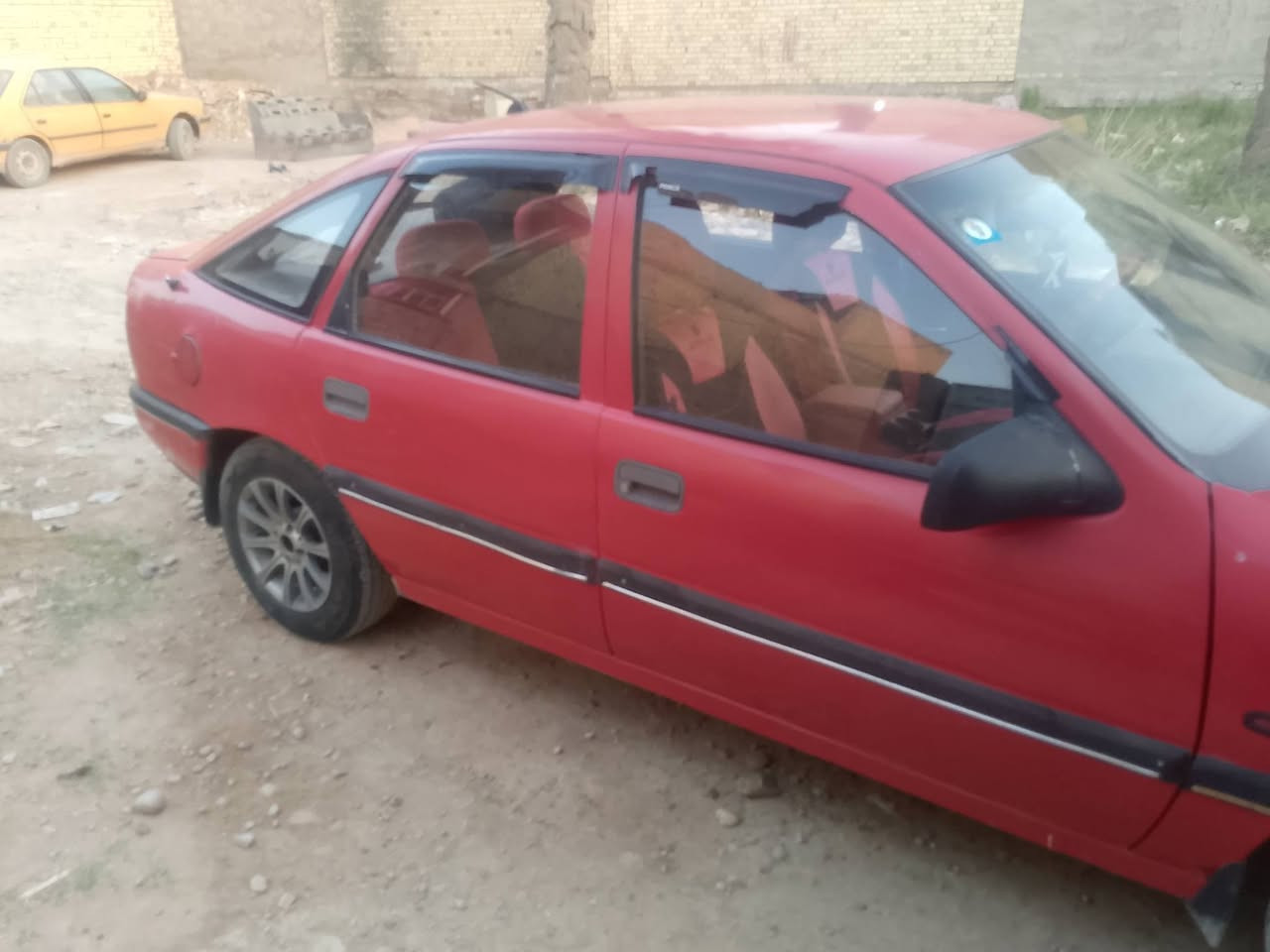 سيارة اوبل فكتره مديل 91
المحرك والكير خيرمن الله السعر 25
عنوان بغداد الامين التلفون***********
