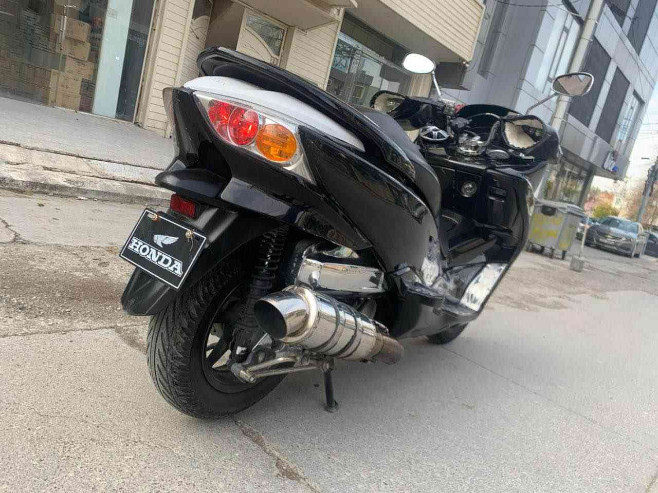 فورزا 0/10 للبيع مكينة كبس فول مواصفات كهربائيات ع الفحص صالنصة رياضية السعر ع الرقم +964 770 244 4514 Singapore


**إذا كنت صاحب هذا الإعلان وتريد حذفه لأي سبب، رجاءا أرسل رسالة إلى الدعم الفني**