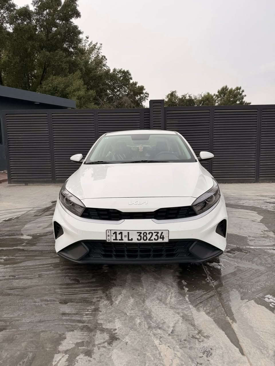 السلام عليكم سيراتو خليجي  شركه موديل 2024 خليجي اصلي محرك 2000 دوش كير AT السياره كفاله عامه من الضربه والتبديل عده دعاميه خلفيه صبغ فقط ماشيه 40 الف حقيقي تخم تاير جاهزه للاخير سبير منازل تحويل مباشر مكانها بغداد ‭0770 869 6517‬
