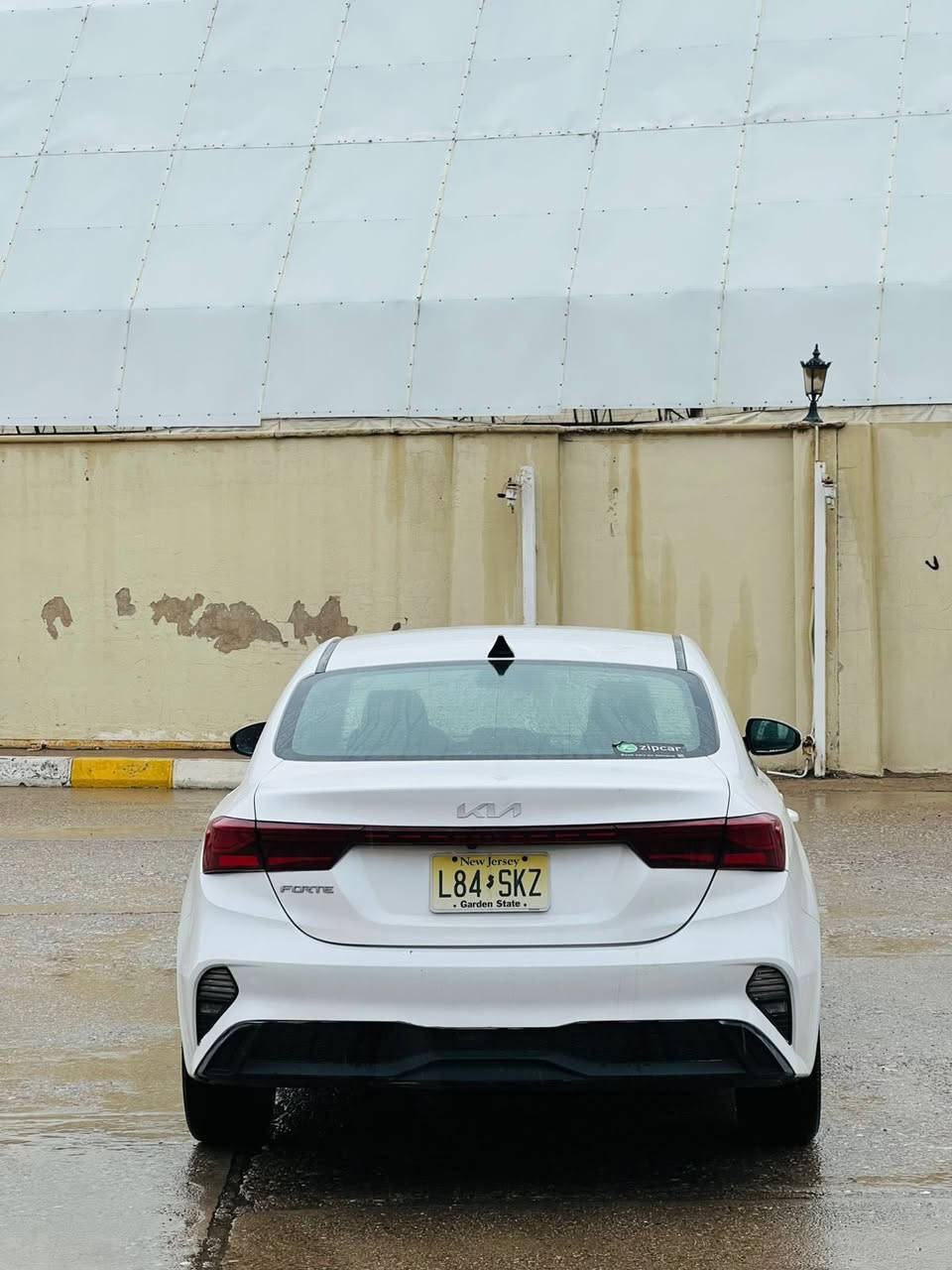 كيا فورتي 2024 بولند وجملغ صبغ واشويه هيلال جملغ خلفي بدون دواخل ايرباك ستيرن طاك راجع سيستم سعر 125ومجال 
مواصفات :- 
شاشة 🖥
كاميرا 📷
حساس 
رادار
ويل كروم
تحكمات ستيرن 
➕ تحديد سرعه 👍
نظام قيادة (ذكي + سبورت +نورمال ) 👍
مانع انزلاق 👍
نظام تحديد المسار 👌
بعد بيها مواصفات .
عنوان عقره 
واتساب وفايبر ***********
واتساب ***********
