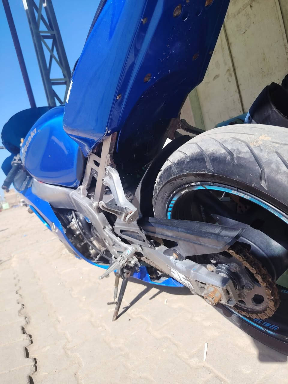 سلام عليكم كاوسكي 636 دراجه تخبل مكفوله أوراق كامله كمرك مدفوع الدراجه نكره سلف كامله من كلشي كهربائيات كلها شغاله سعرها 24 وبيها مجال مكاني ديوانيه ***********
