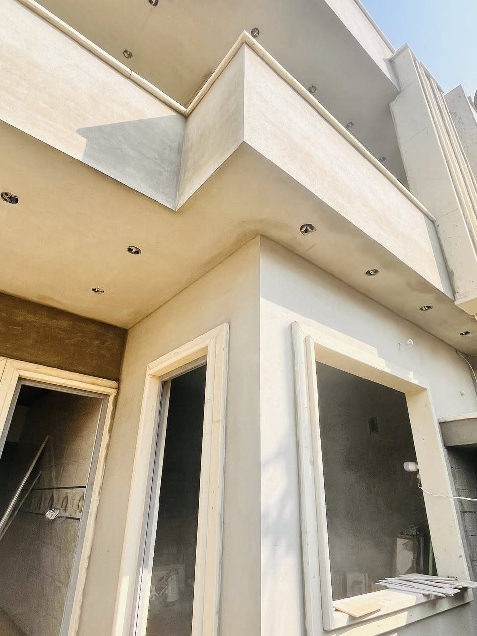 لباخ سمنت شغل درجه اولى  عمل داخل الموصل فقط  للتواصل —***********
