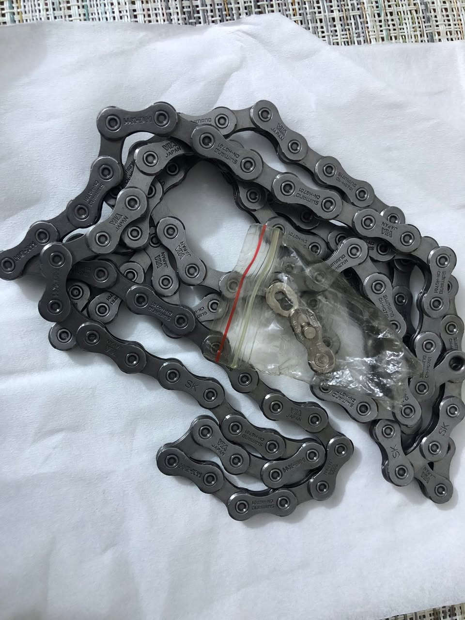 سلام عليكم شبابا الطيبين تووفر زنجيل 11سبيد ماركة شيمانو sk. الشفتر كهربائي ماركة sram gx جديد غير مستخدم بلكارتون الي يرغب يراسلني خاص توصيل فقط تحياتي الناس الطيبه


**إذا كنت صاحب هذا الإعلان وتريد حذفه لأي سبب، رجاءا أرسل رسالة إلى الدعم الفني**
