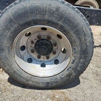 ويالا 8 برغي 22 ونص بالون 4 للبيع للاستفسار 07828986575