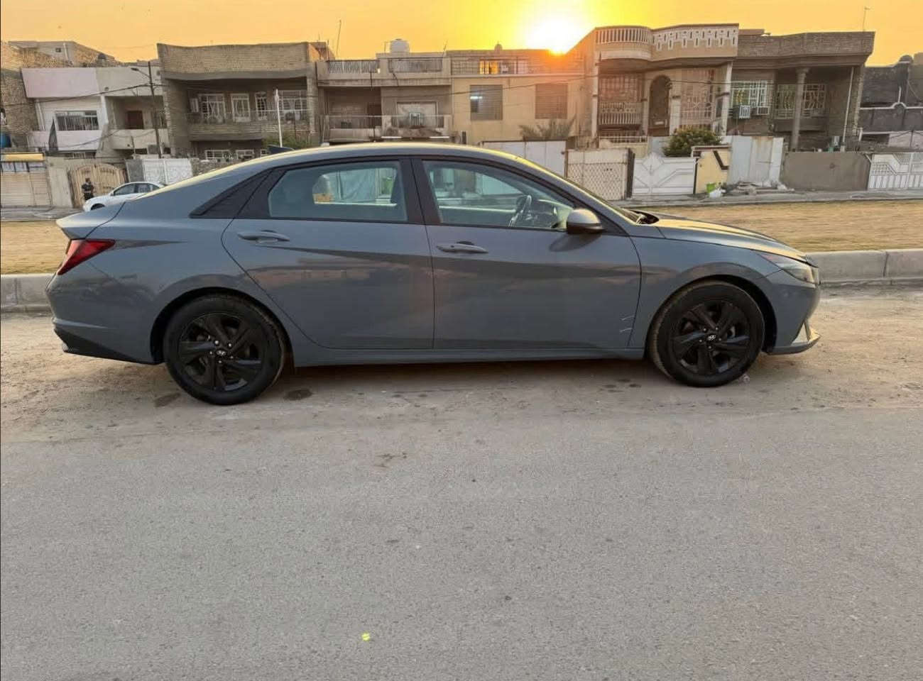 النترا 2022 وارد امريكي لون سمنتي رقم بغداد دولي مشروع وطني تحويل مباشر سياره نص فول بصمه وتشغيل عن بعد رادارات لدات سياره تخبل مكينه 2000 دوش گير ومحرك مكفولات سياره بيها 4 قطع صبغ بدون دواخل مكان السياره واسط السعر 123 وبيها مجال ***********
