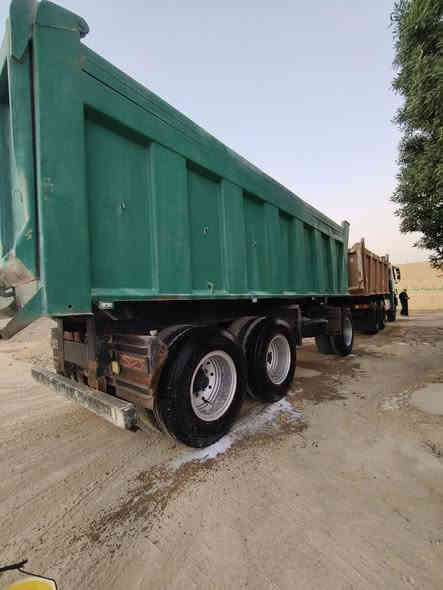 السلام عليكم مقطوره هاوزر للبيع شاصي ١٤دناكير ١٤المانيات طولها ٧ لعاب مو براد السعر 115 و بيها مجال مكانها واسط نعمانيه /***********
