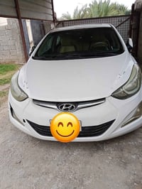 السلام عليكم سياره النترا 2015  خليجي بيها جاملخ امامي مبدل جهة السايق...