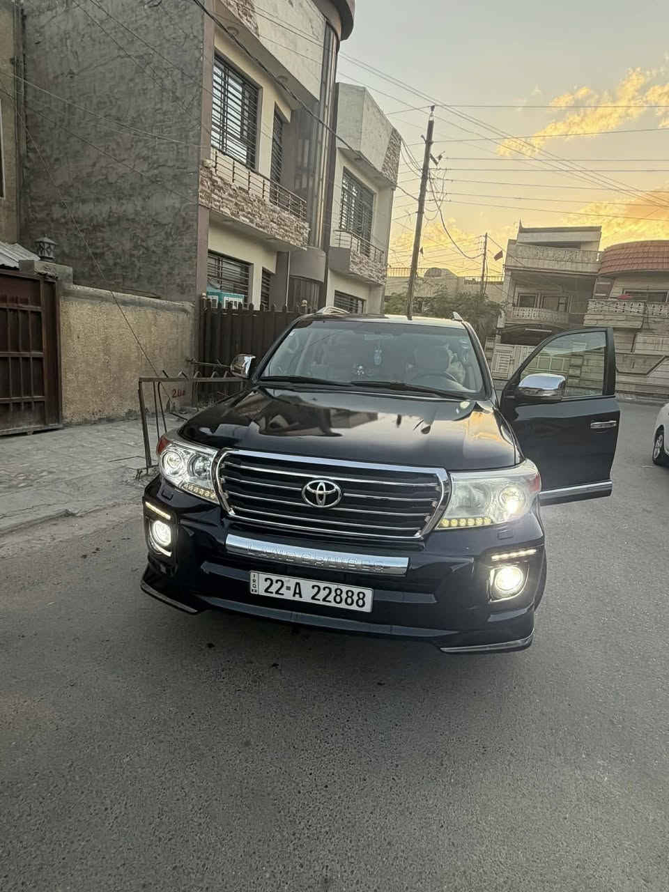 لاندكروز  بريم موديل  ٣٠١٣
السياره مكفوله كفاله عامه 
رقم شمالي اربيل تحويل ثاني يوم 
داخل بيجي ، شاشة اندورايد 
لايتات عدسات زرع بلادي 
كشنتات كهرباء اماميه 
مري كهرباء متحركه 
المسافة المقطوعه : 98000 الف كيلو 
السيارة جاهزة من كلشي  بحاله الوكاله 
الاستفسار على الرقم + واتساب 
***********
مكان السيارة بغداد
