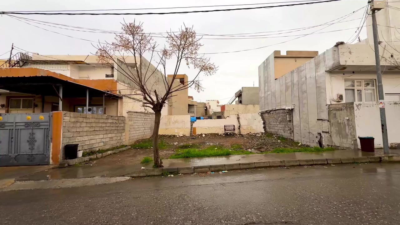 #پیرۆزەفرۆشرا #كۆمپانیای_خانوبەرەی_مێگاماپ 

😍زەویەکی نایاب بۆ نیشتەجێبوون😍

✔️| بەڕووبەری 145 مەتر
✔️| ڕووە و ڕۆژئاوا
✔️| نزیک ترافیکی نەورۆز
✔️| نزیک فەرمانی بەقاڵ
📍|  ڕانیە - گەڕەکی پێشەوا، نزیک ترافیکی نەورۆز.

✔️| کۆمێنتێک بکە و ڕاستەوخۆ نرخەکەیت پێ دەگات.
✅ ئێمە كار ئاسانی بۆ كڕیاڕان دەكەین
ئێستا پەیوەندیمان پێوەبكە
📱***********
📱***********
📍| ناونیشانی كۆمپانیای خانوبەرەی مێگاماپ ".
✅| ڕانیە شەقامی مەڵبەند بەرامبەر مزگەوتی مەلا غەفور..
✅ لێرە کڕیارو فرۆشیار قازانج دەكەن
