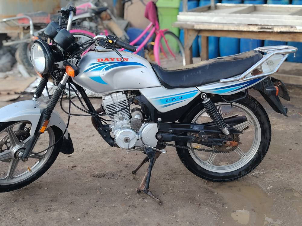 دراجة دايوان موديل ٢٠ مامفتوحة للستفسار خاص او وتساب رقم الهاتف ***********
