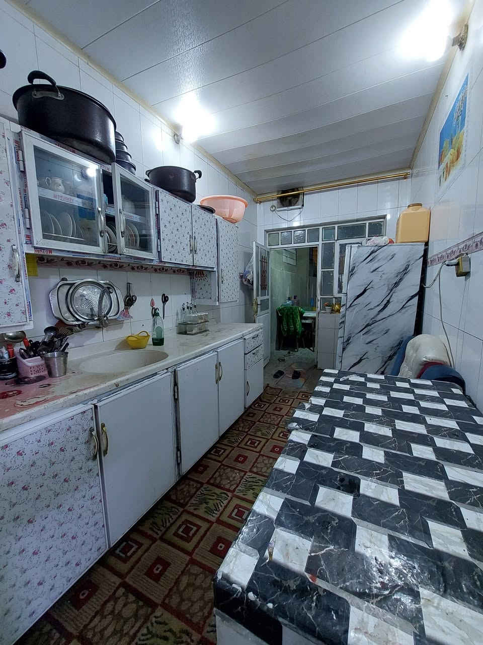 دار للبيع 125 متر حي ميسان قطاع 15 طابو صرف
البناء مسلح عرض الشارع 15 متر #طابقين

الطابق الأول / غرفة وصالة وأستقبال ومطبخ وصحيات
الطابق الثاني / غرفتين وصالة وصحيات

السعر 225 مع المجال. .....D

للأستفسار *********** واتساب أيضاً موجود
