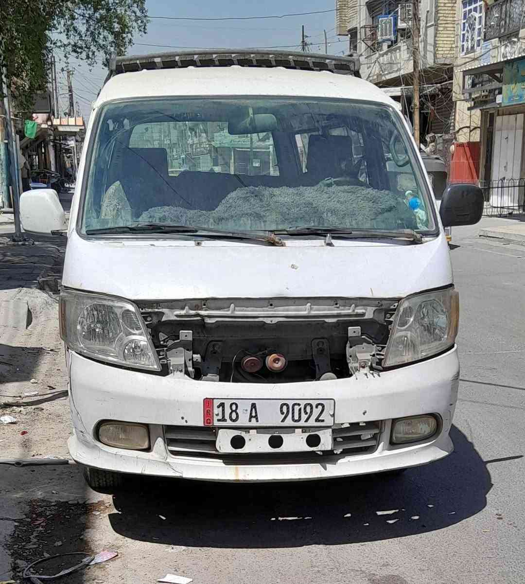 سيارة فتون للبيع
اتوماتيك 
محرك ونجي
السياره بأسمي
رقم أجنبي
السياره مصفره هيئة ومرور 
گير عاطل
سنوية مفقودة 
السعر 30ورقة  وبيها مجاااال
لتواصل  ***********
