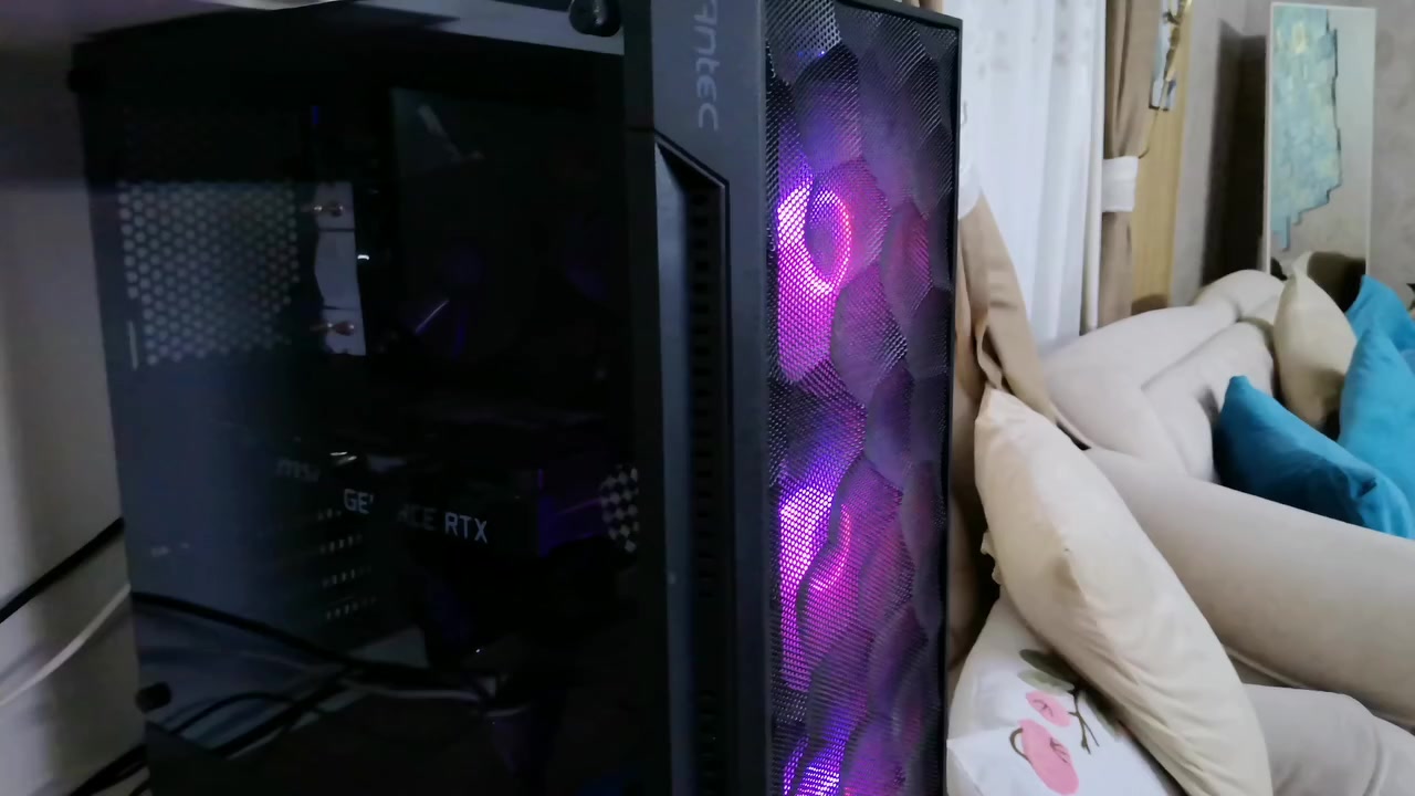 السلام عليكم للبدل ببلي فايف برو او سلم نظيف ملاحظة اذا سلم تدفع فرق 100 الف و بيها مجال للتفاوض البي سي خير من الله *********** و هذا رقمي بي واتساب
