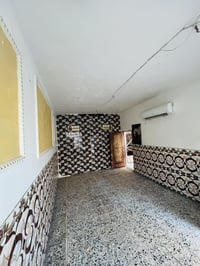 السكلات ال١٥ • ١٠٠م • طابق ونص