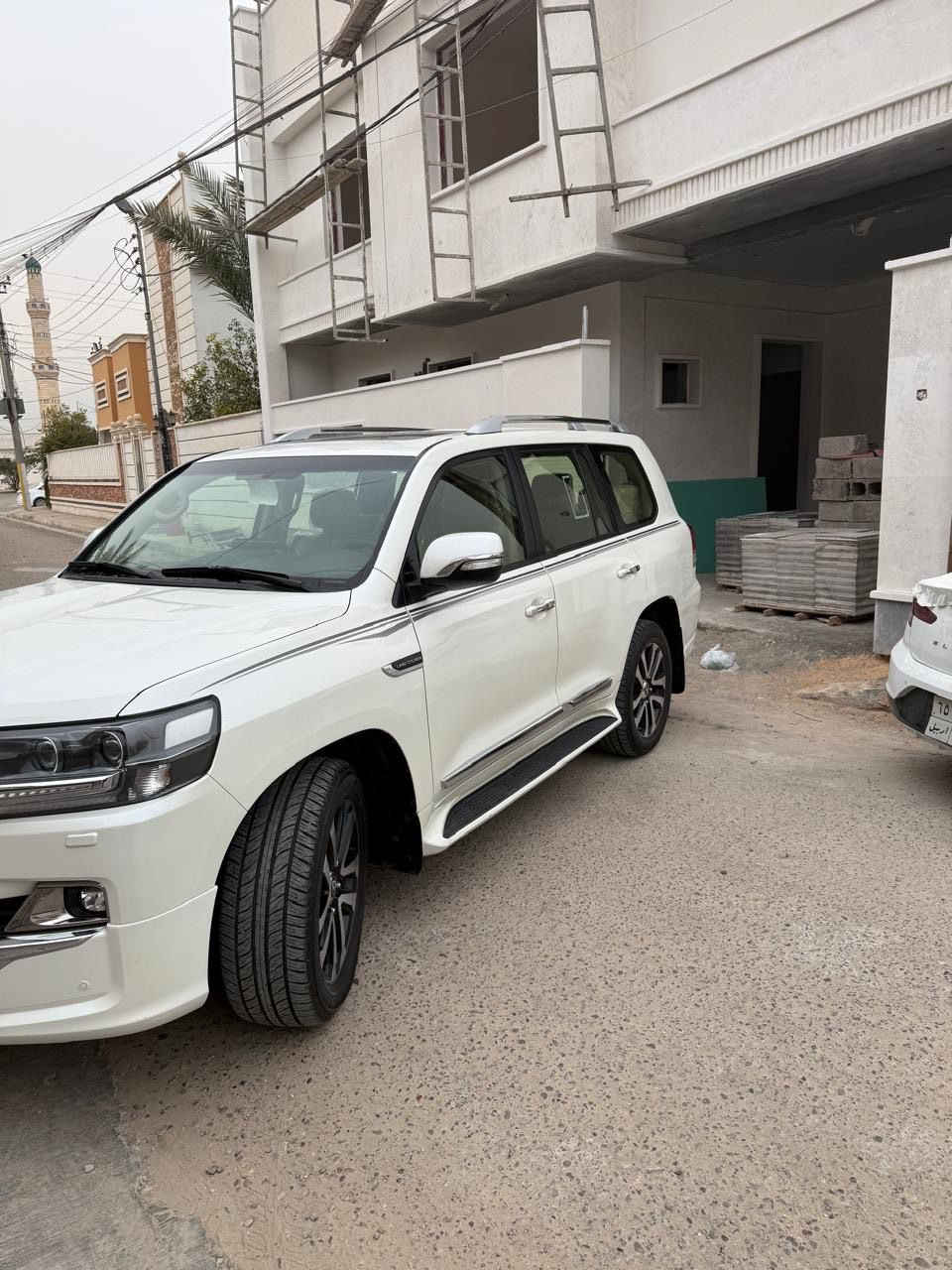 السلام عليكم
لاندكروز 2019 
ساز 6 سلندر كفاله عامه عده ملاحضه بلدعاميه الخلفيه السياره جديدة كلش 
ماشية 112 الف حقيقي رقم اربيل فول مواصفات السياره
مكانها: الانبار الرمادي
للاستفسار:***********
ملاحظة غير متواجد على الفيس
