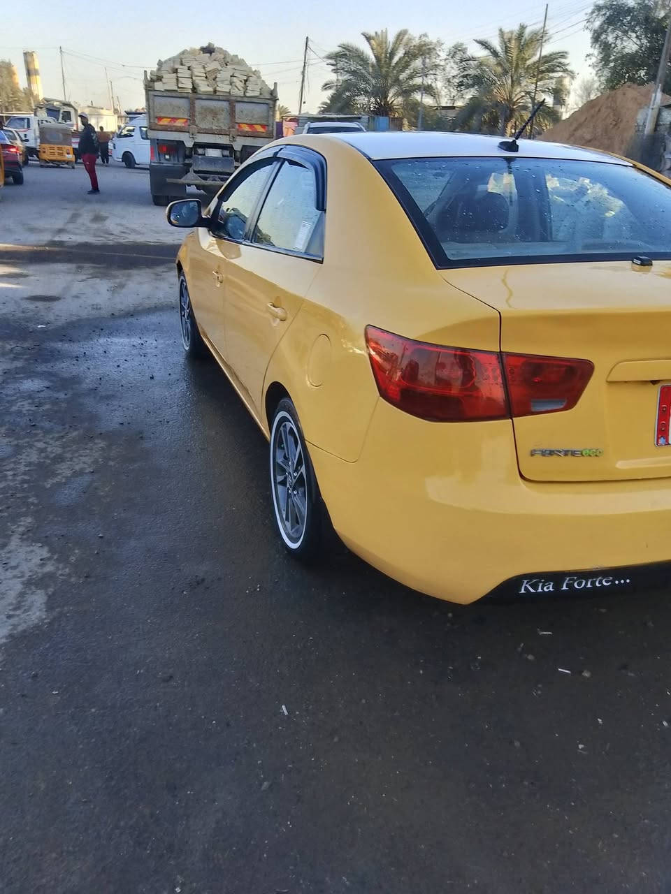 سلام عليكم كيا فورتي وارد امريكي 2012مكينه 2000تخم تاير بسمي تدفئه تبريد ***********رقمي
