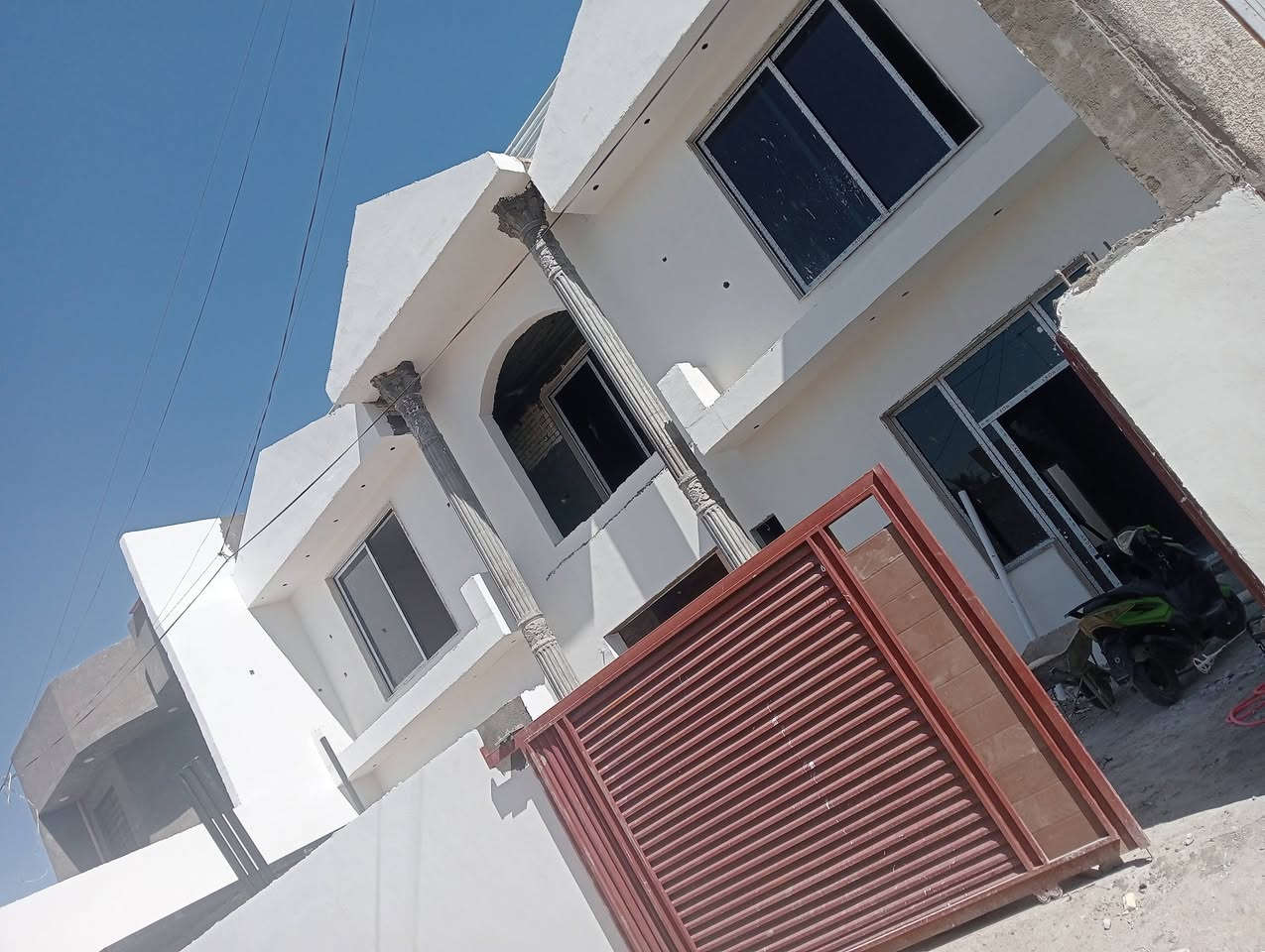 باسم الكريطي لكافة انواع السيراميك ولبورسلين ولكاشي ولبخ جص سمنت وطلس متفرغ حاليا وين المستعجل الاتصال بنا 
***********
