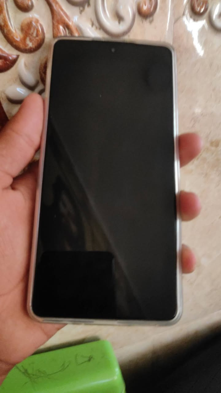 جهاز للبيع تكنو كامون 20 برو 5G ذاكرته 256 بطاريه 5000 طول يومين عشوائية 24 جهاز مكفول 90 فريم بوبجي حقيقي ابيع او مراوس ايباد او ايفون سعر 190 وبي مجال العنوان ديوانية


**إذا كنت صاحب هذا الإعلان وتريد حذفه لأي سبب، رجاءا أرسل رسالة إلى الدعم الفني**