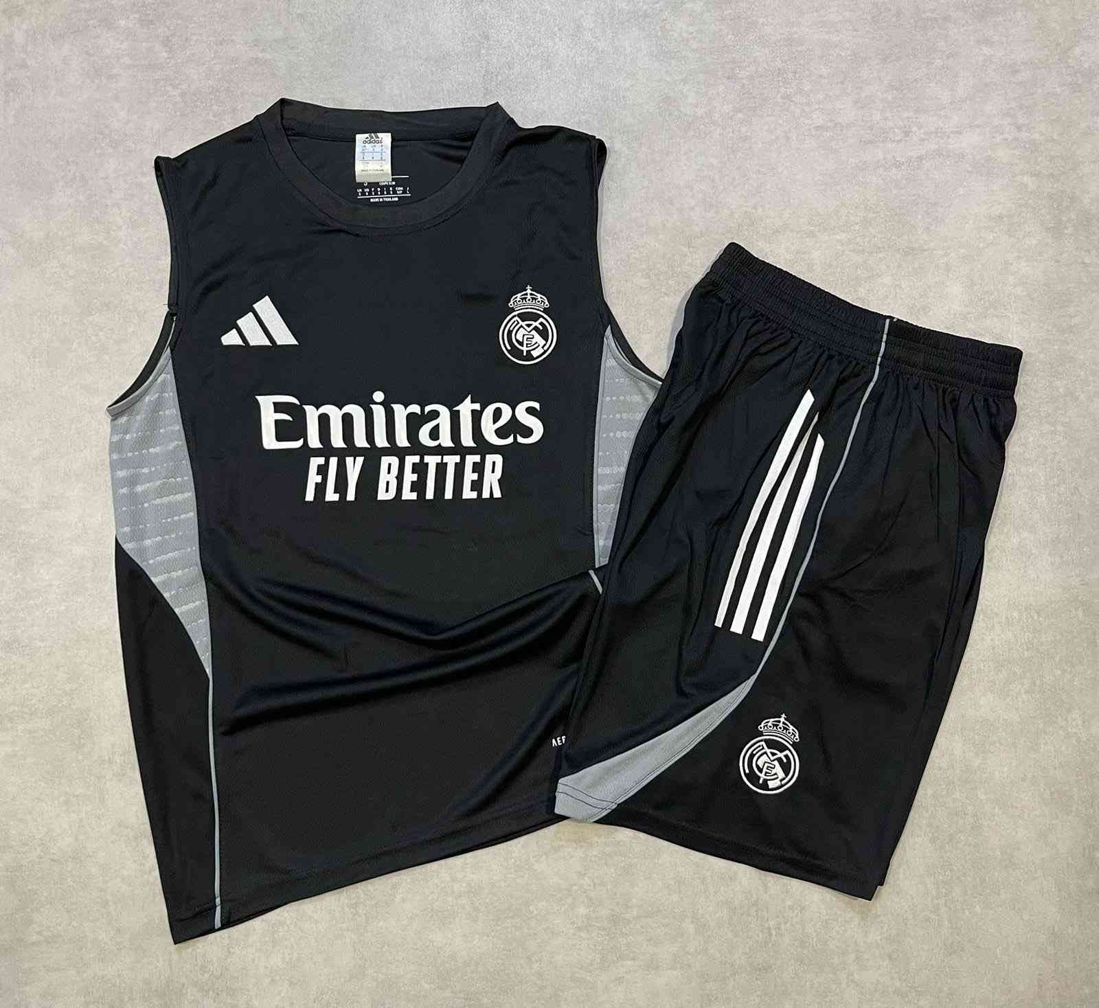 نختار القطع بدقة… 

لأن زبائن الحمداني يستاهلون الفخامة 🤩🔥”

متوفرات كلهن والقياسات كاملة شباب

تجهيزات رياضية🔥1️⃣

***********📞
