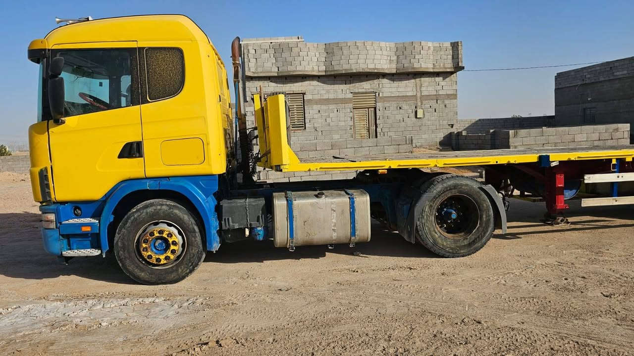 للبيع ...سكانيا 2004 رقم ميسان انكليزي  باسمي ما مربوطه   تنتهي ل2030..محرك انجكتر 6 .كير 3/3 مكفولات شاصي وقمارة  مكفولات تبريد شغال .ابريك دسك .تخم تاير  .راس وعربانه .عربانه بنز .جديد كهربائيات كامله عربانه اوربيه  مكفوله .تخم تاير راس وعربانه جدد ..سياره جاهزه للشغل مانقصها شي  مكانها البصرة الزبير االسعر 190 وبيها مجال .. الشراي  يتصل *********** بي واتساب

