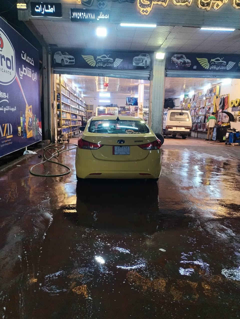 السلام عليكم عندي النترا 2013 وارد امريكي  حادثها خشم البنيد فقط بدون لغد بدون شاصي بدون تبديل
وبلعراق مكفولة 
رقم بغداد بأسمي سنوية لل2029 هيئة غرامات مصفرة
محرك 1800 دوش مكفول 
كير اوتوماتيك مكفول 
تخم تاير ويالة جدد 
صدر امامي خلفي جديد 
سيارة بلواقع احلى من الصور عارضها ب95 وبيهة مجال 
مكاني بغداد ***********
