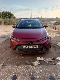 كورولا 2023 وارد أمريكي  ماشيه 25 الف كيلو متر رقم بغداد  مكان بغداد ا...
