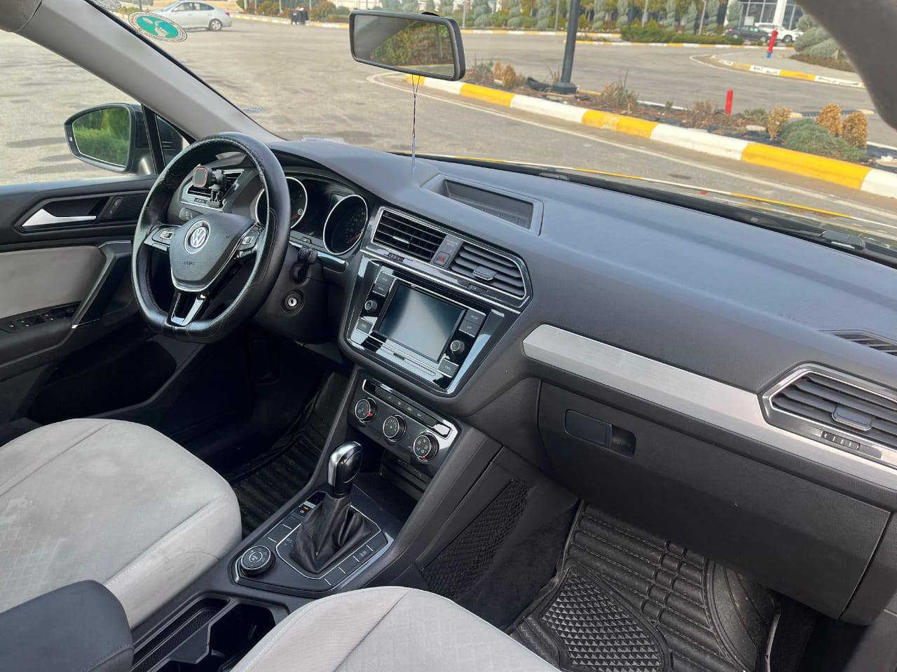 ڤۆلگس تواگن   2020
84 هەزار کم ڕۆشتووە 
سەنەوی تازەیە
یەک پارچەو نیو بۆیاخە
 رادارو  دەبل ئەکسلە 
بەس سلایت و بەسمە نیە 
شوێن سلێمانی 

سعر : لە کۆمێنت داوای بکە ڕاستەوخۆ بۆت دێت 🤖 

گێڕ و مەکینەی بەشەرت 
هیچ کێشەیەکی تێدا نییە 

ژمارەی تەلەفۆن 
***********
