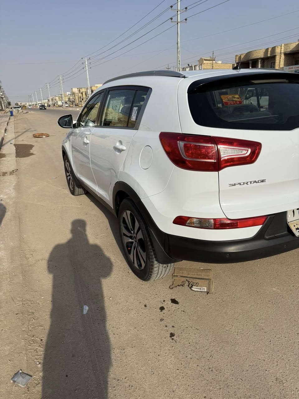 سبورتج 14 خليجي كفاله عامه كير محرك حداديه كفاله برغي ممفتوح 
مواصات نص فول شاشه وتحكم وكامره  
وويل كب كروم سياره رقم شمالي شرعيها ميسان تحويل ووكاله سنويه ل 27 
رقم صاحب السياره ***********
عنوان السياره ميسان الجمعيات
