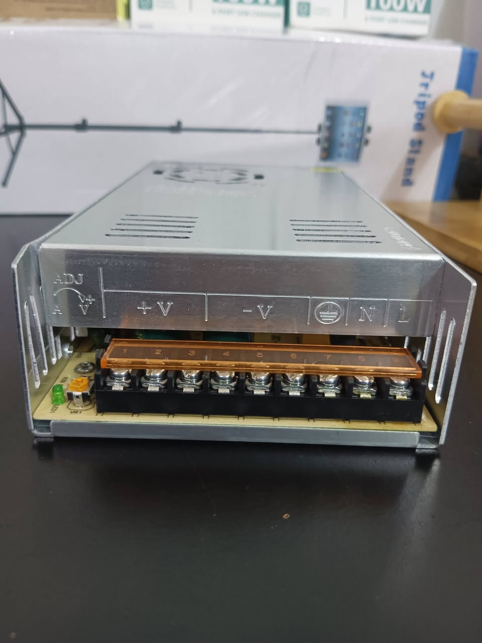 باور سبلاي 
مجهز قدرة power supply  12V 30A
السعر 18 الف
يوجد توصيل داخل كربلاء 
واتساب ***********
