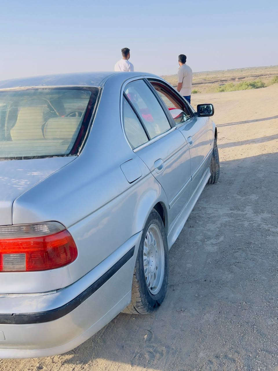 بي ام صقر 2002 ادوات متوم شمالي..
محور vvt  مكينه وكير خير من الله شرط نضافه

طخم تاير جديد 

باتري جديد

سياره شرط شغل

فقط عوزها ترتيب كهربائات وحداديه نص عمر

مستعجل علبيع بسبب ضروف 

مكاني ذي قار 

واتساب ***********
