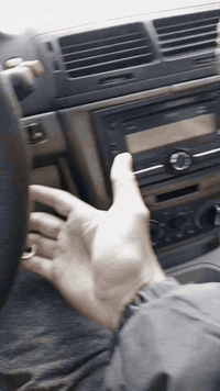 كوبلت 2009
السلام عليكم سياره نظيفه وكلش حلوة 
سنويه منتهيه رقم ذي قار وراعيه بناصريه يريد تحويل 
محوره مكينه وكير كورله بس كير انطاكم عمره تاخذه سحب 
مكينه ودرايم شفت جديد بلكارتون كفاله 
مكان سياره ام قصر البصره 
رقم *********** السعر 30 وبيه مجال للشراي
