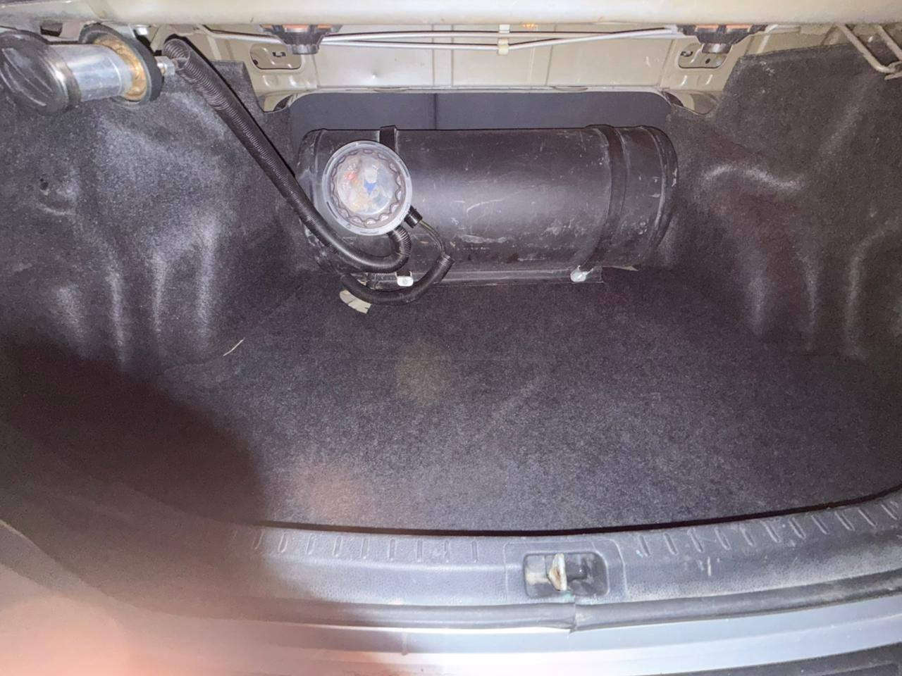 السلام عليكم للبيع كورلا موديل 14 تكسي بسمي منضومة غاز شاشة ديجيتال صبغة الاولى تخم تاير صدر امامي خلفي السعر 126وبيهة مجال جدآ بسيط السكن الانبار الحبانية رقم الهاتف ***********
