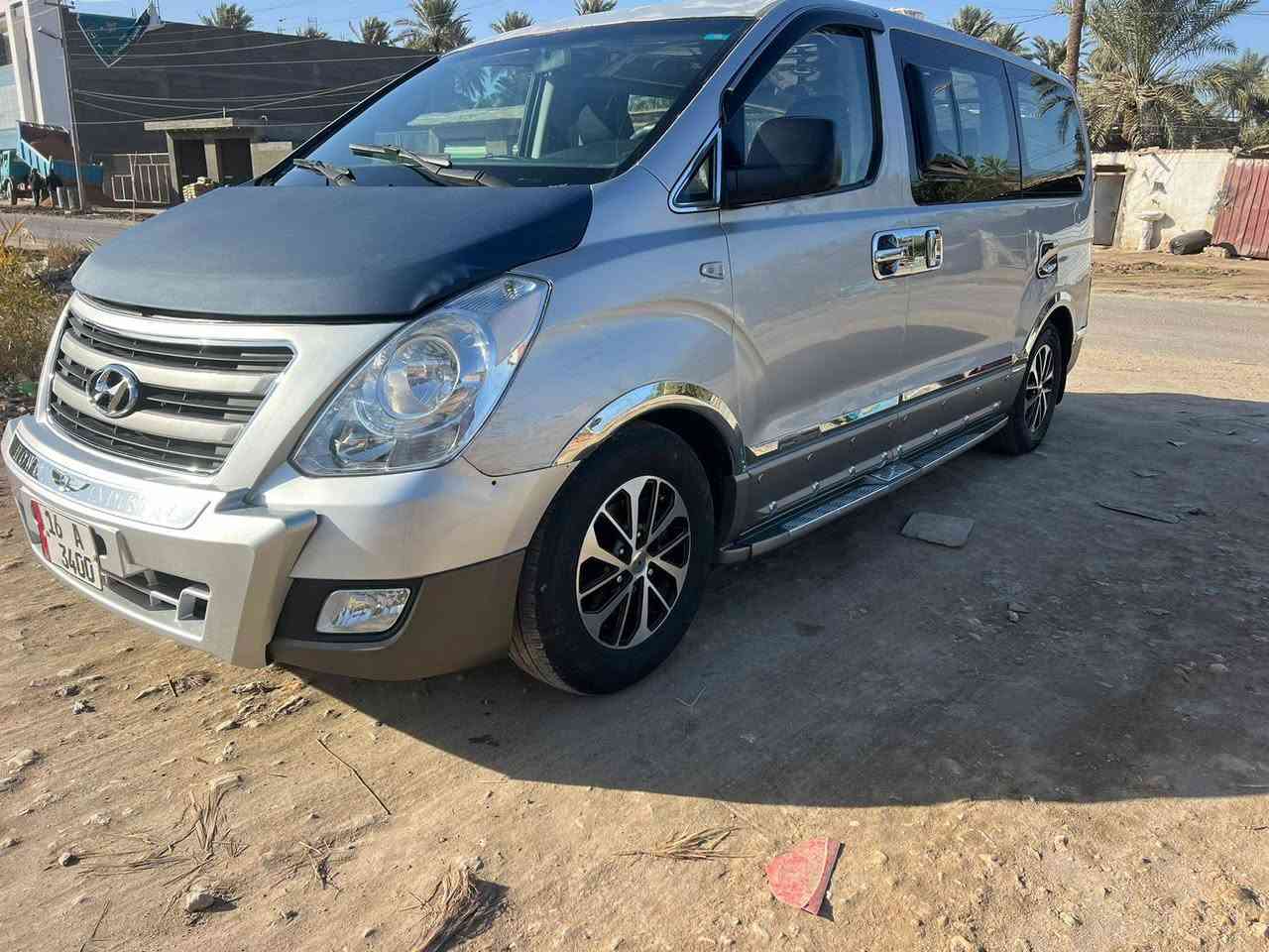 السلام عليكم ستاركس للبيع موديل 8اصل مسكر كير عادي سياره كفاله عامه بيه فقط بارد بالجاملغ الخلفي سياره جديده بمعنه الكلمه شواصي كفاله مكينه 12 قادسيه إنكليزي 
السعر ب130 وبيه مجال مكاني حله الاتصال 
‏‪***********‬‏
