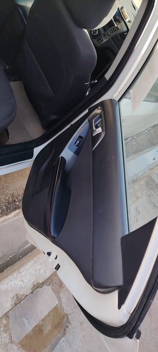 سيراتو خليجي موديل 12
محرك 1600 كير محرك خير من الله مكفول
ويل كب حجم 17
حساس خلفي 
تحكم بالستيرن 
اشاير بالمري
داخل اسود 
صلنه رياضيه
رقم شمالي جديد 
سعره 105 بيه مجال
ديالى بلدروز 
***********
