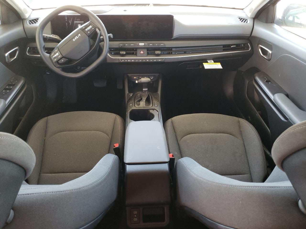 السلام عليكم K4 2025 فئة LXS بصمة بدون فتحة حادثها كما موضح بالصورة موجودة بالميناء ام قصر البصرة السعر 110$بدون كمرك بإمكانك كتاب شهداء حصراً اوحره للاستفسار ***********
