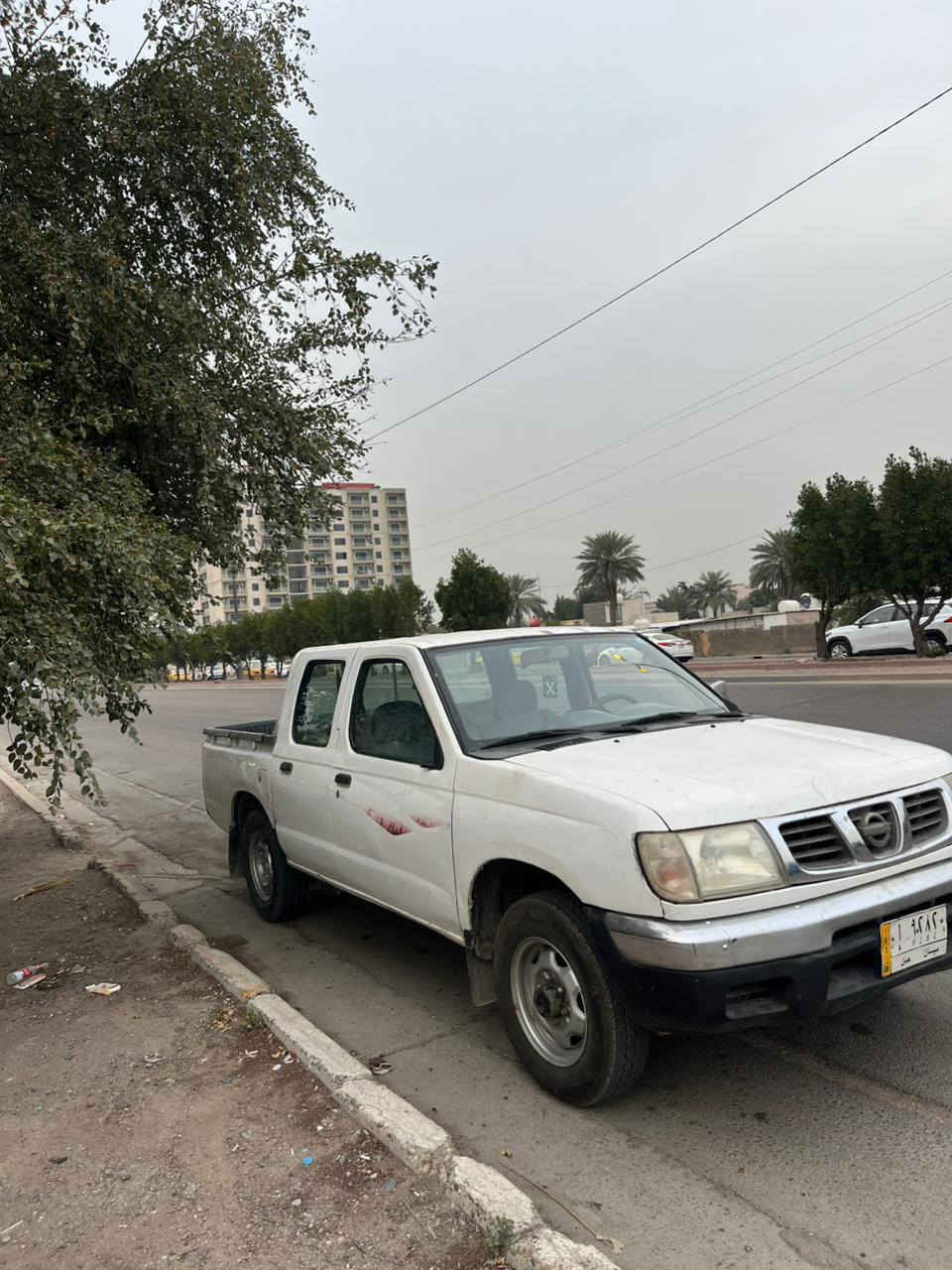 السلام عليكم بيكم نيسان ٢٠٠٢ سعر ٧٥ وبيها مجال ***********
