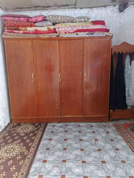 غراض البيع السعر خاص مكان القرنه هور السعد ***********
