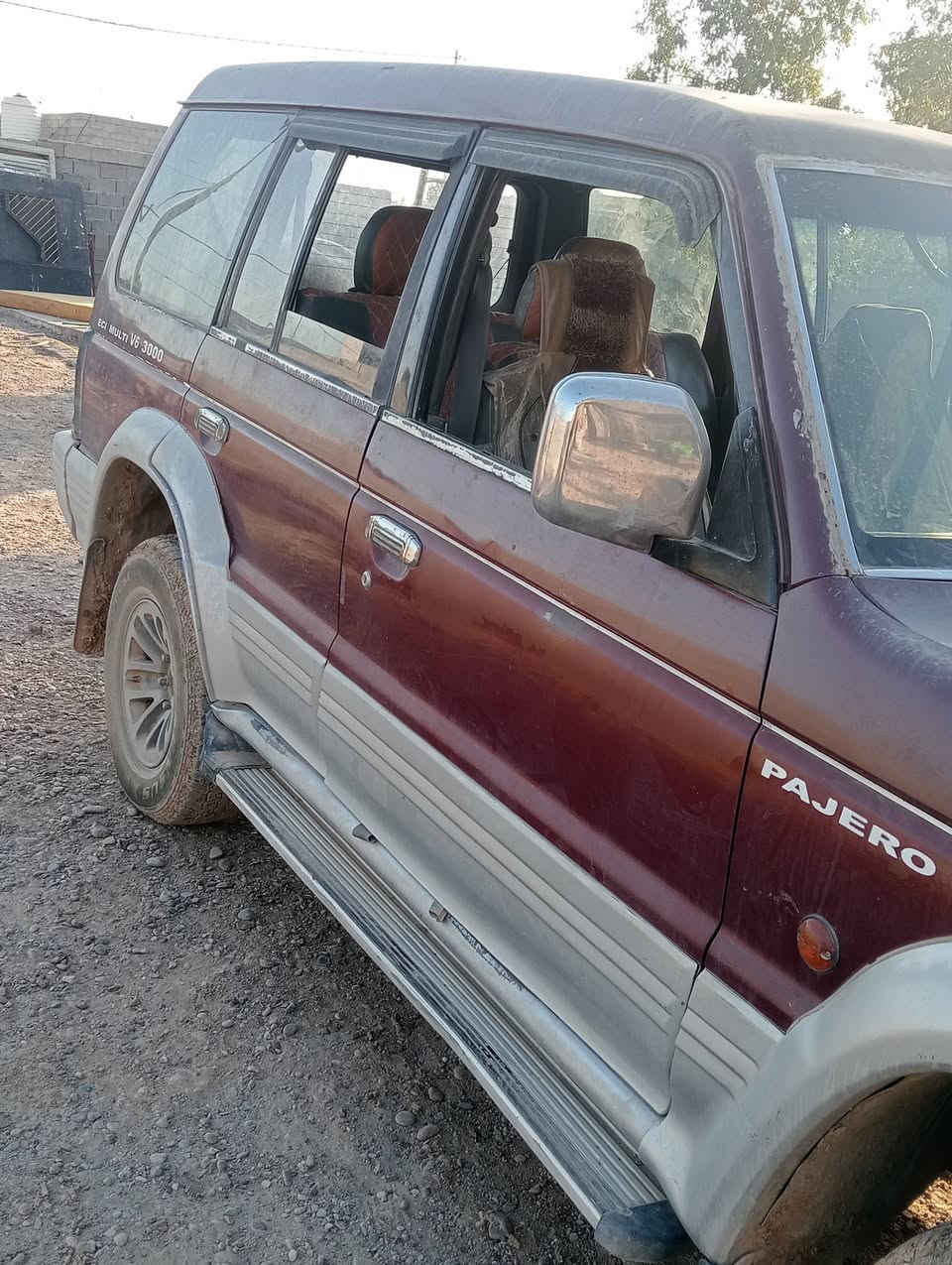 باجيرو موديل 2000  رقم انكليزي مكينة نشطه بطة 2500 كير خير من الله سيارة بيه نواقص قليلة السيارة باسمي تحويل مباشر السعر 42


**إذا كنت صاحب هذا الإعلان وتريد حذفه لأي سبب، رجاءا أرسل رسالة إلى الدعم الفني**