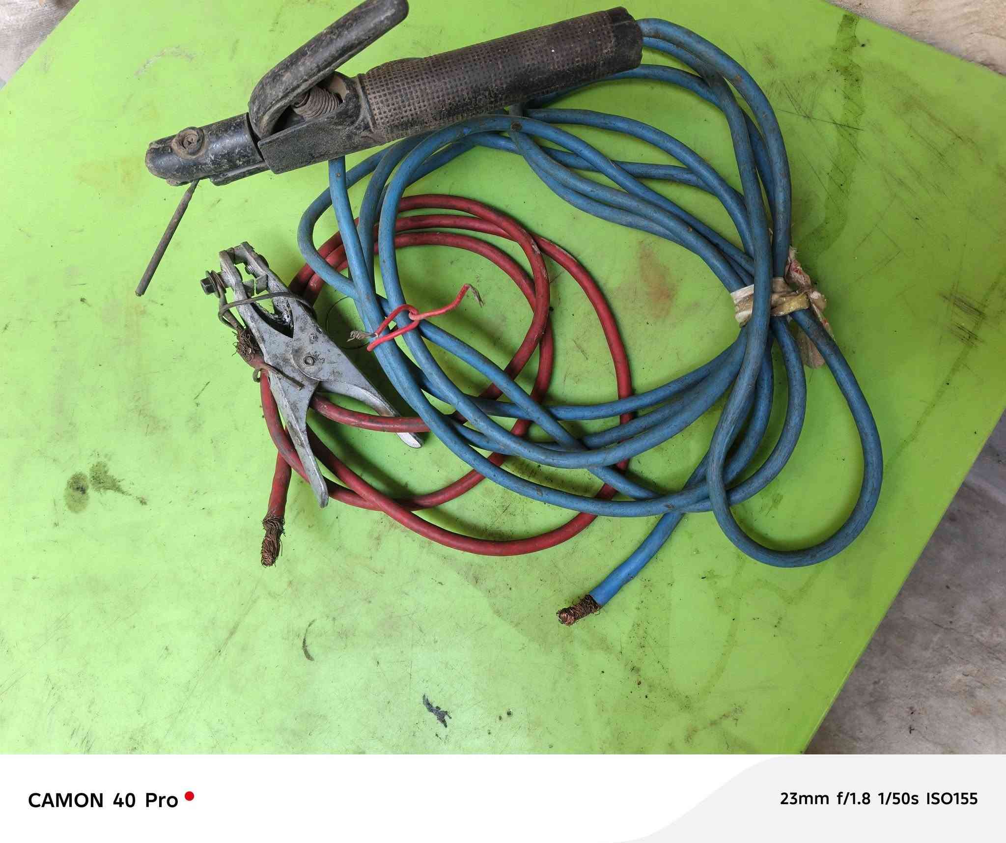 كيبل طول الحار ٥ ونص متر والبار مترين  ب ٥٠ ألف بغداد مدينه الصدر ***********بي وتساب
