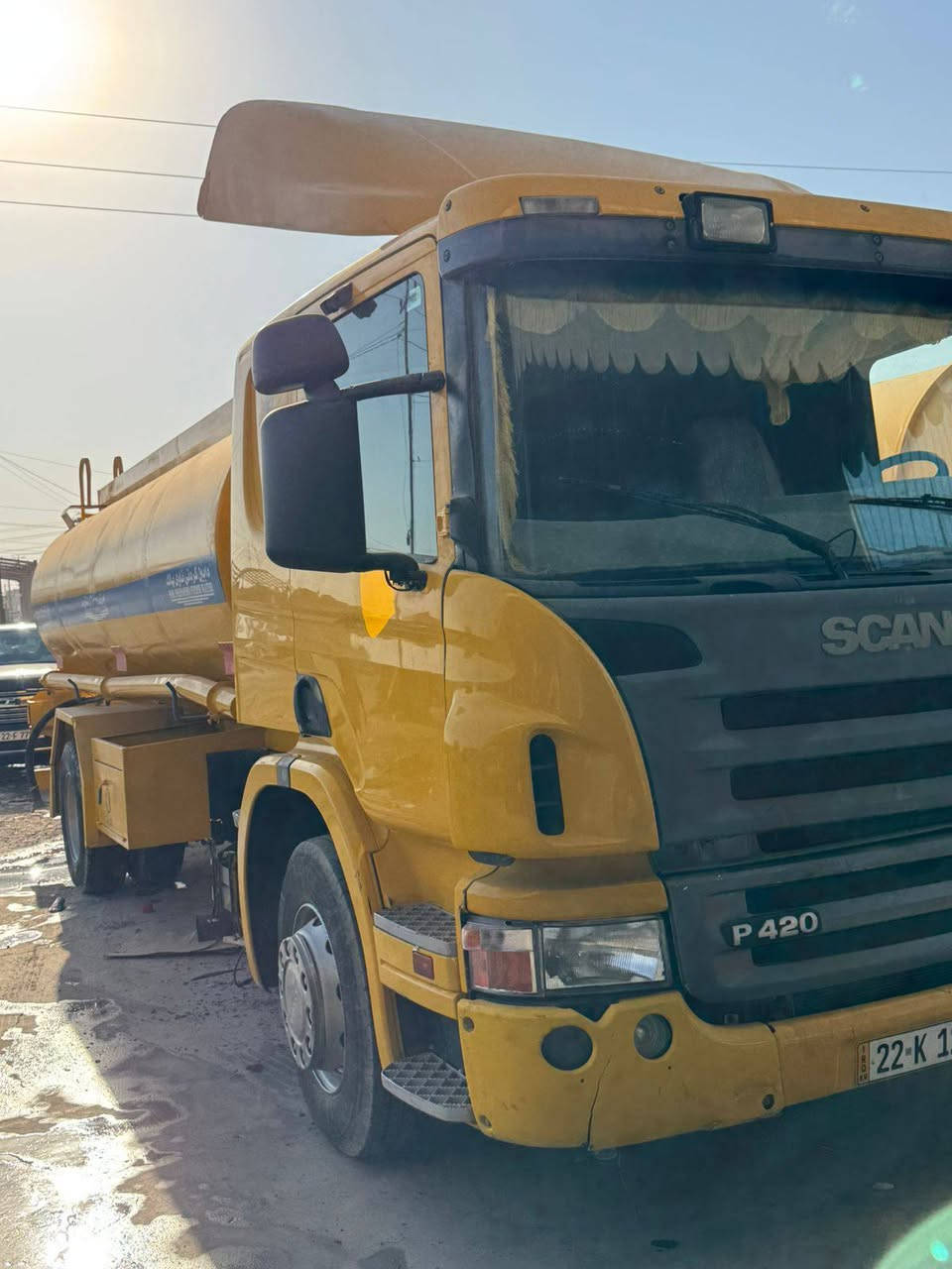 سلام عليكم للبيع الفين و 6.  سنويه ل30 شرط التحويل 
مكينه 420 كير 3/3 تانكي مغلون 16الف سياره بلاديه وجاهزه للشغل مكان السياره البصره الكرنه الاستفسار ***********
